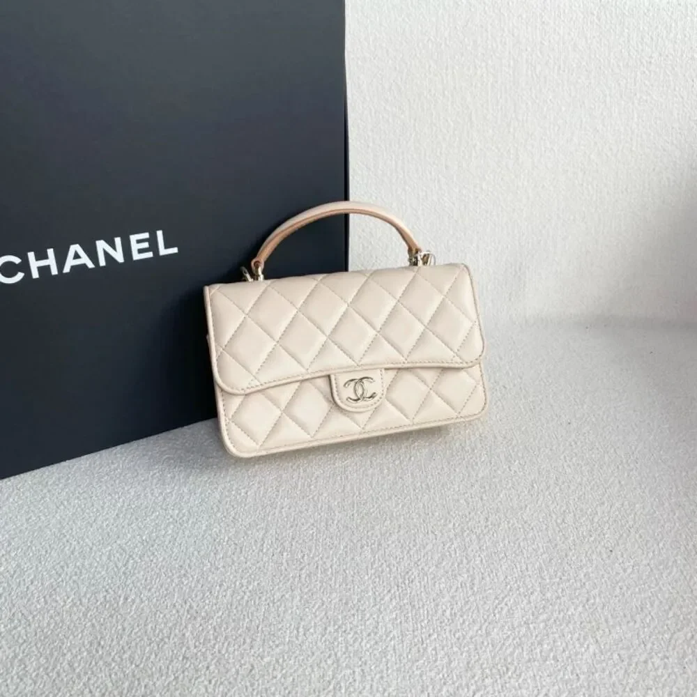 Chanel Women Pre-Loved Bag Very Good Condition